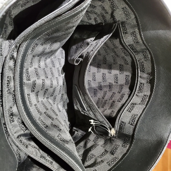 Purse - Picture 7 of 7